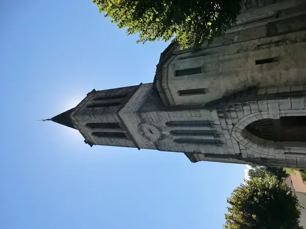 Monte Escalier 01 Monte escalier Chazey-Bons