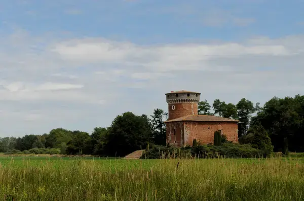 Monte Escalier 01 Monte escalier Le Plantay