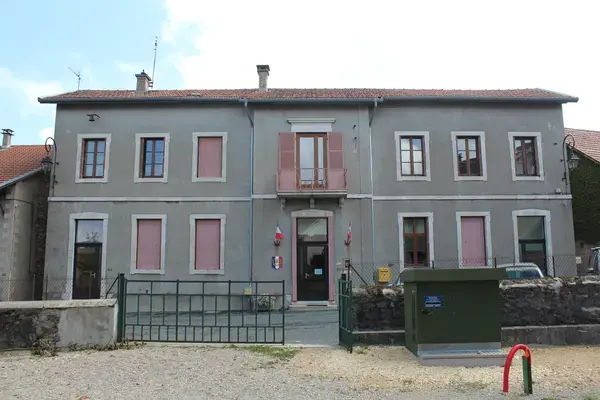 Monte Escalier 01 Monte escalier Prémillieu