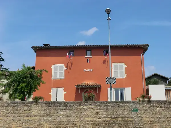 Monte Escalier 01 Monte escalier Sainte-Euphémie
